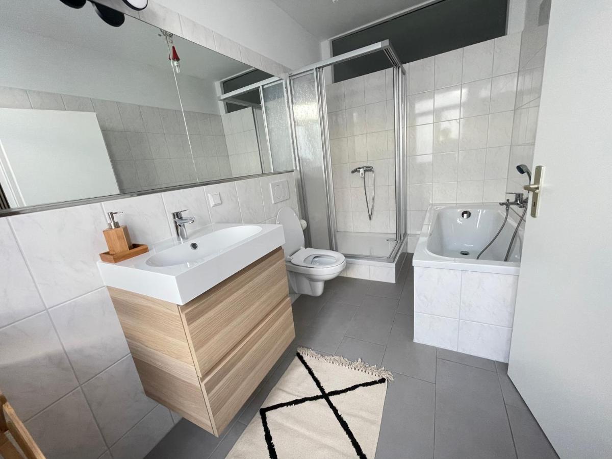150Qm - 5 Rooms - Free Parking - Mallibase Apartments Hanóver Exterior foto